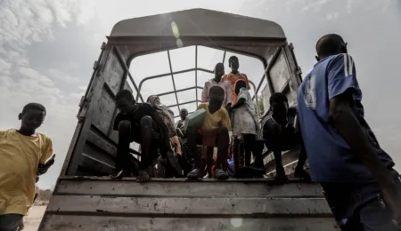 Legal mobilization in the field of asylum law: A revival of political opportunity structures?